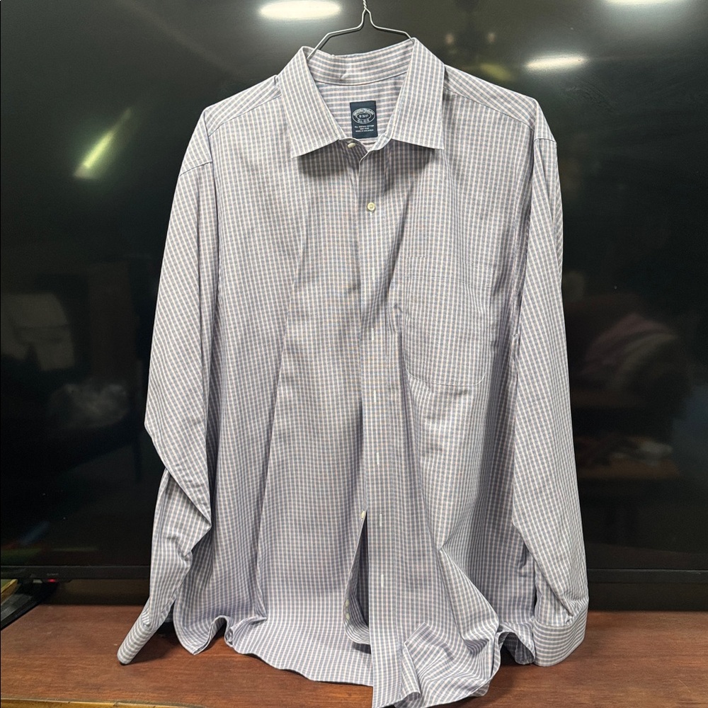 Brooks Brothers Men's Checkered Button-Up Shirt